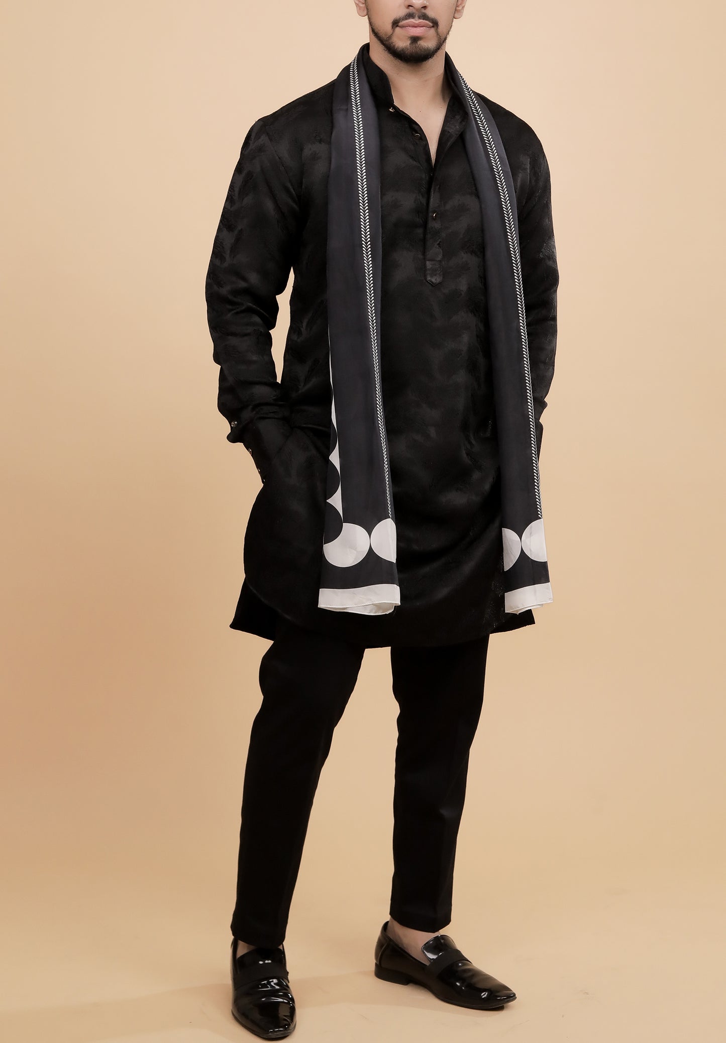 Circling Grace Men Cotton Stole
