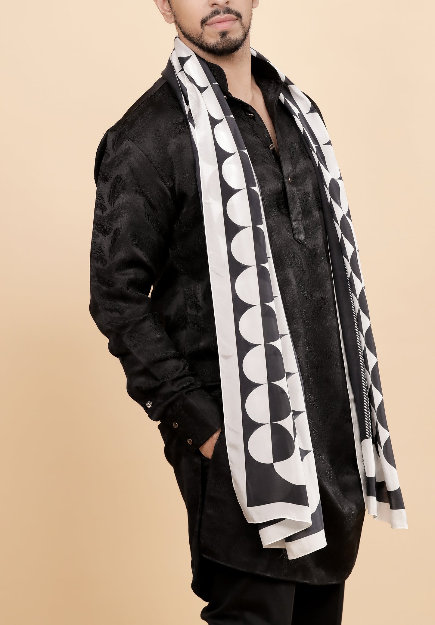 Circling Grace Men Cotton Stole