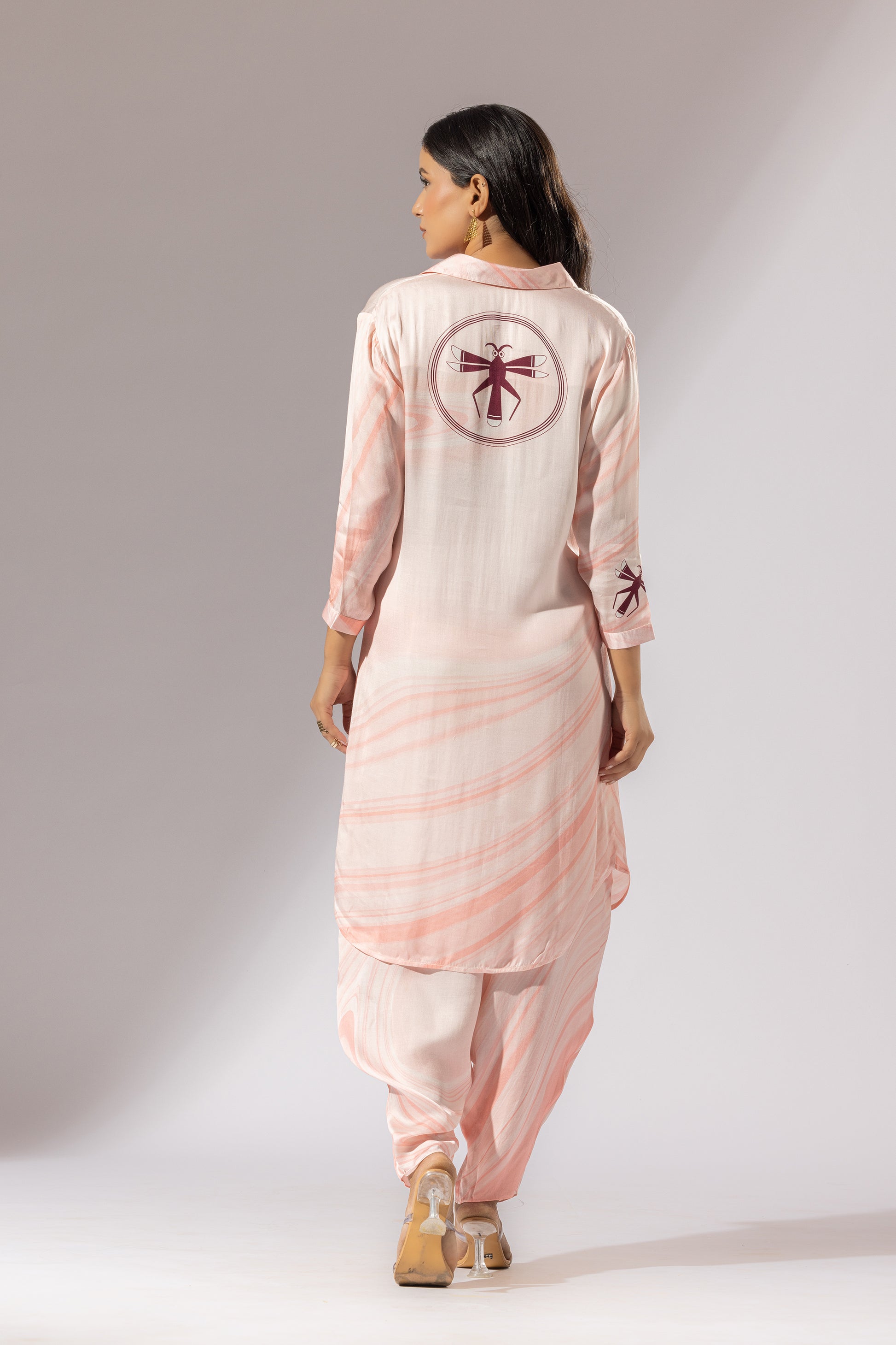 Mantis Kurta Set