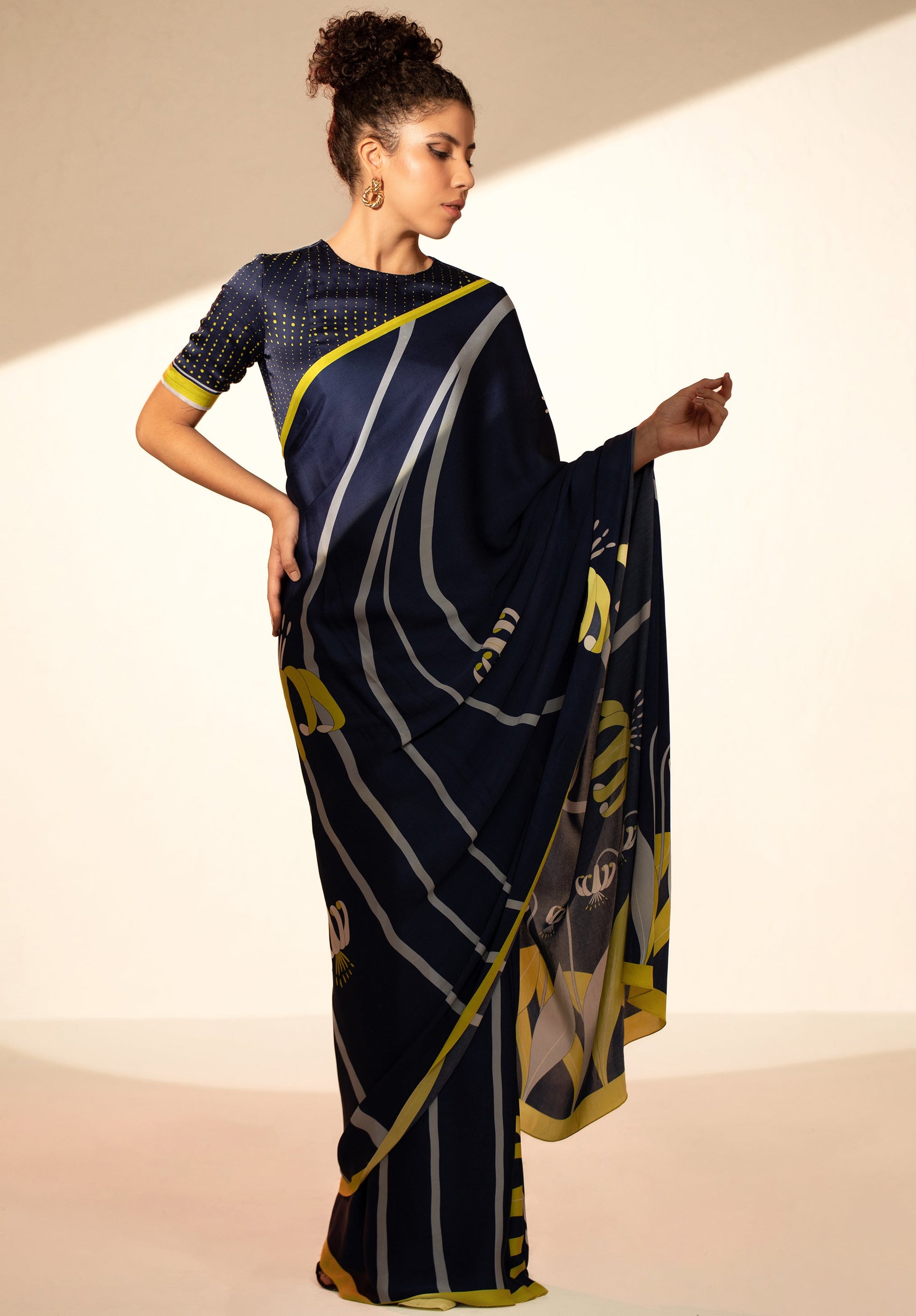 Floral Orbit Printed Satin Georgette Saree