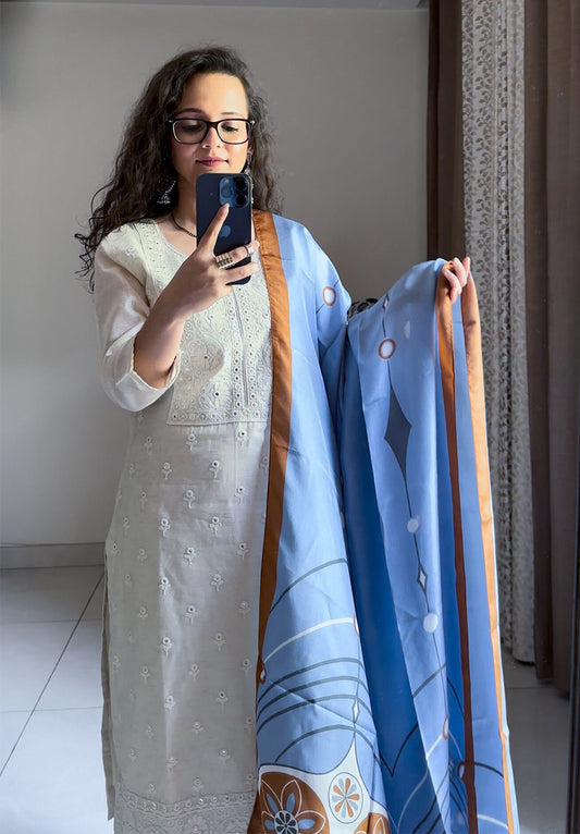 Flipping Hearts Silk Dupatta