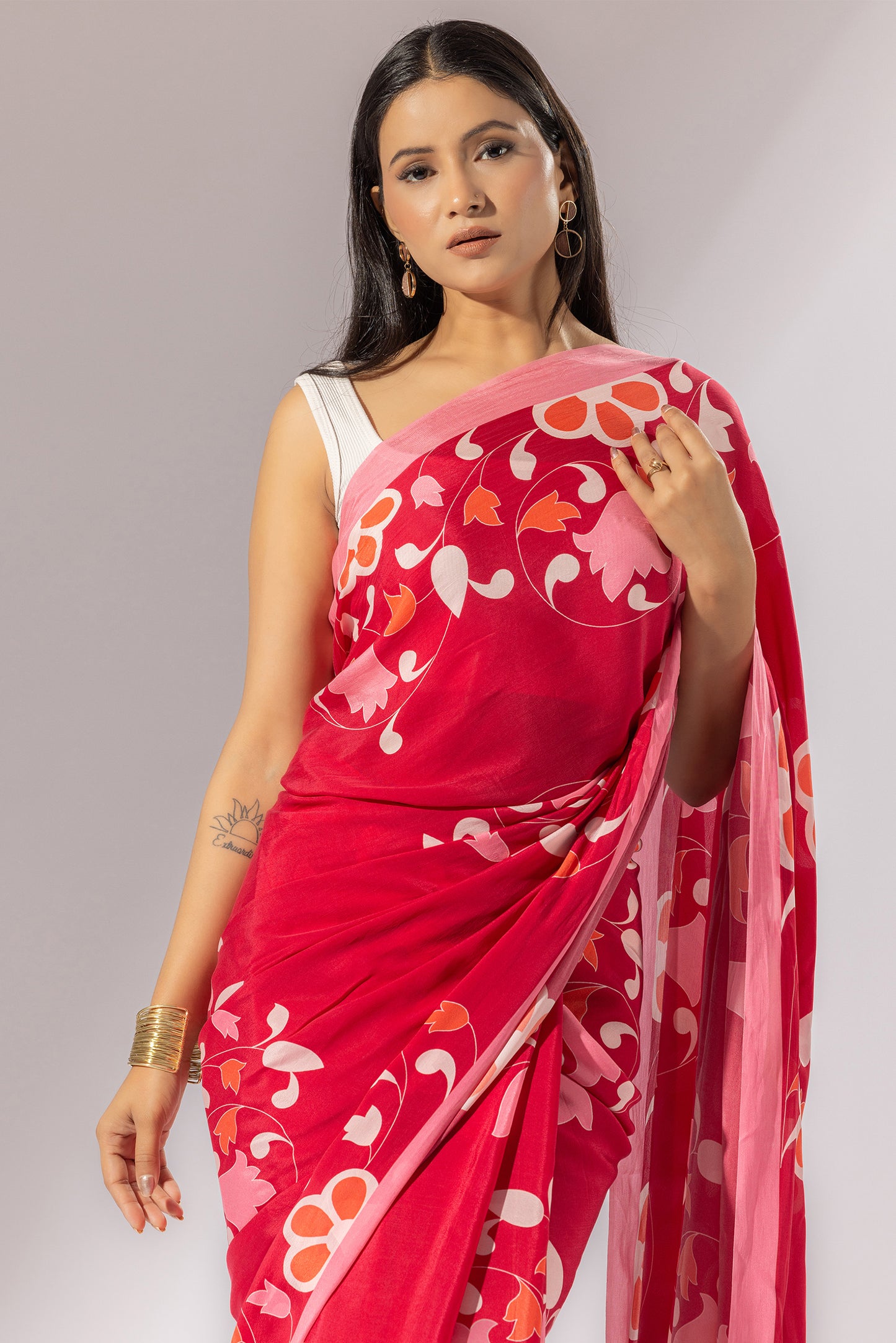 Floral Symphony Printed Crepe Saree