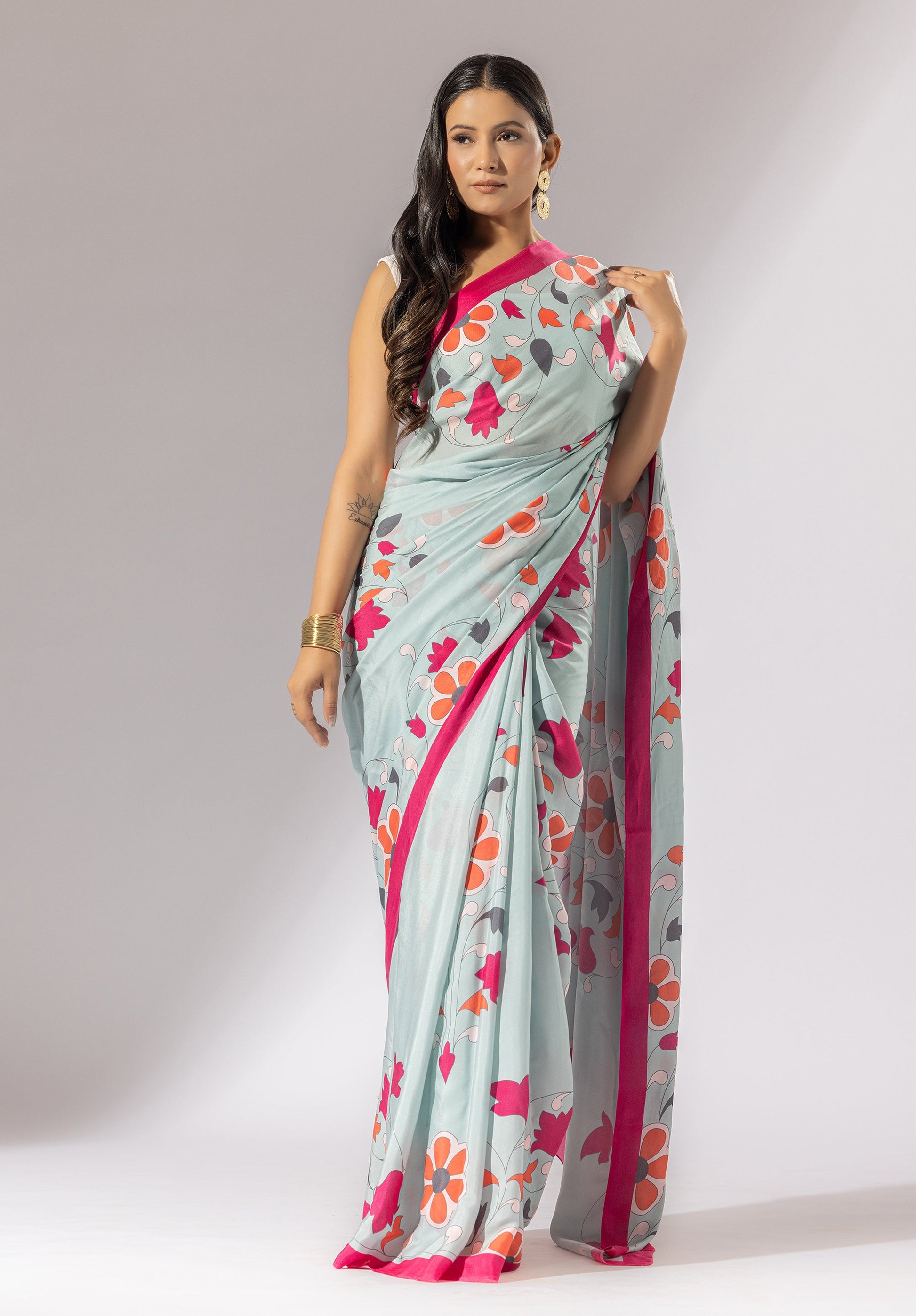 Bouquet Breeze Printed Crepe Saree