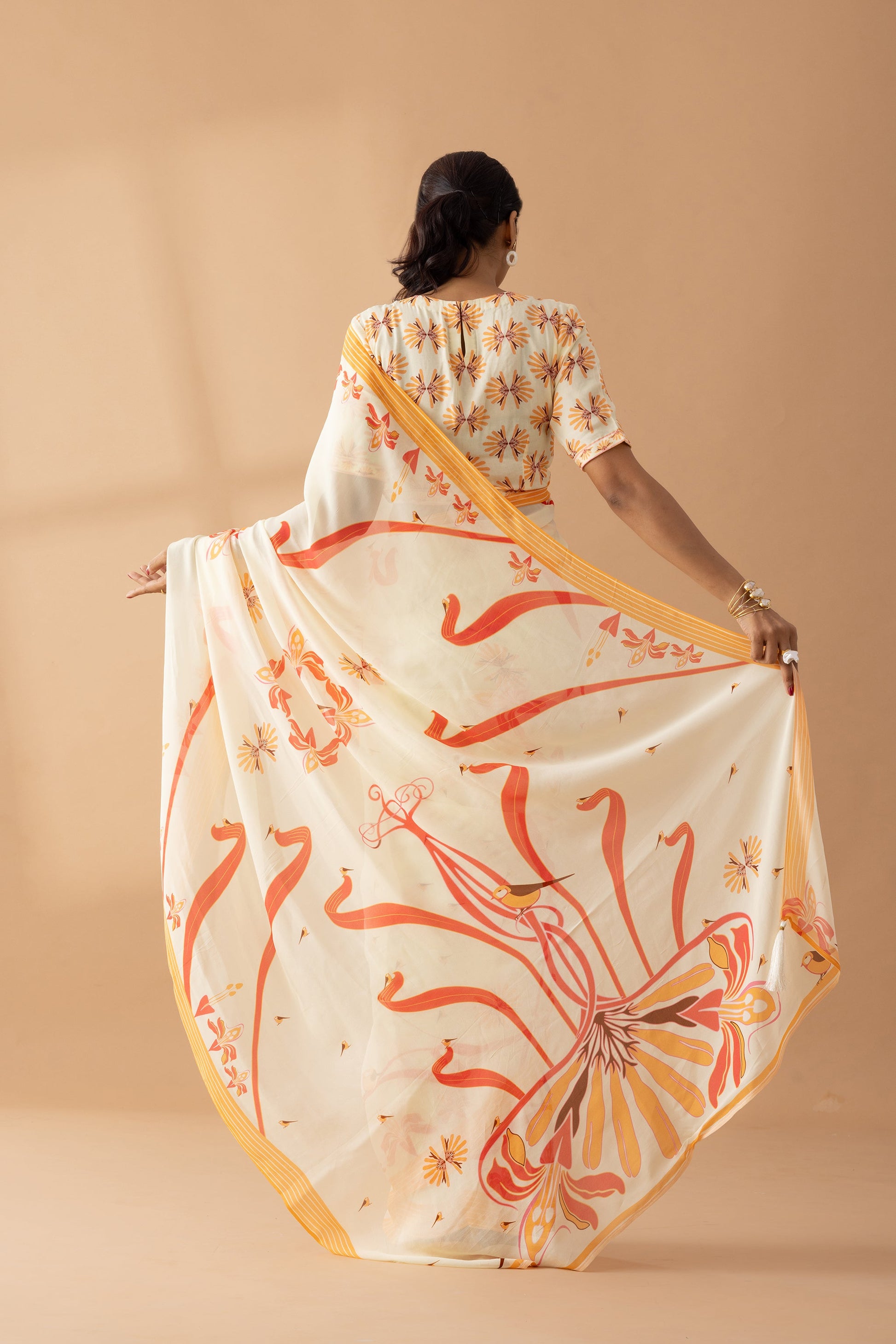 Kaleidoscope Carnival Ivory Printed Georgette Saree