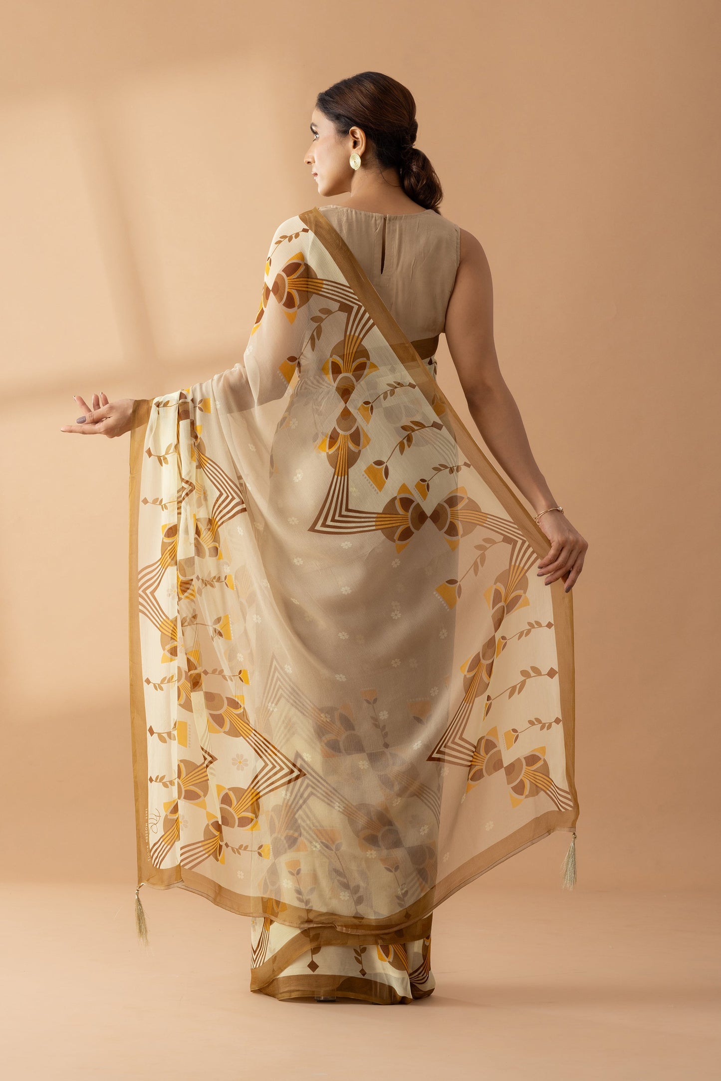 Desert Mirage Beige Printed Chiffon Saree