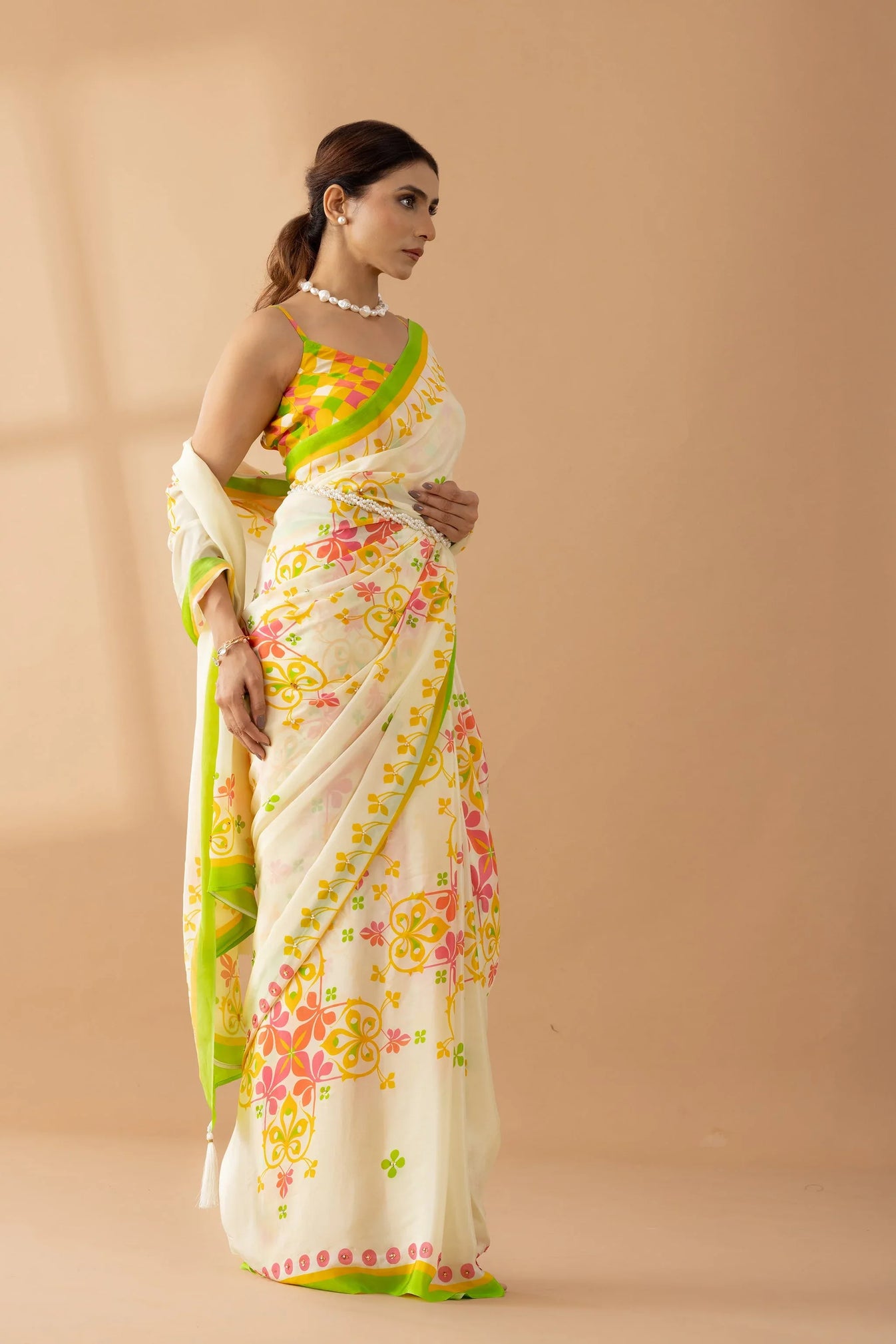 Women's Crepe Olive Printed Designer Saree With Blouse Piece